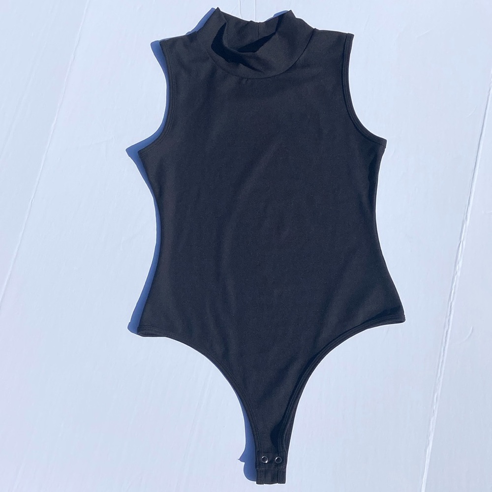 Buffbunny bodysuit, small